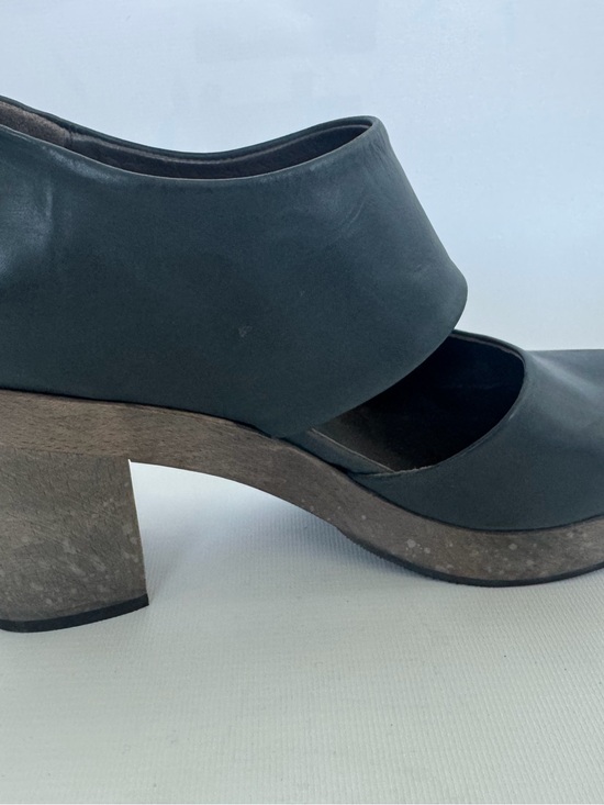 COCLICO Black Leather Cutout Platform Heel